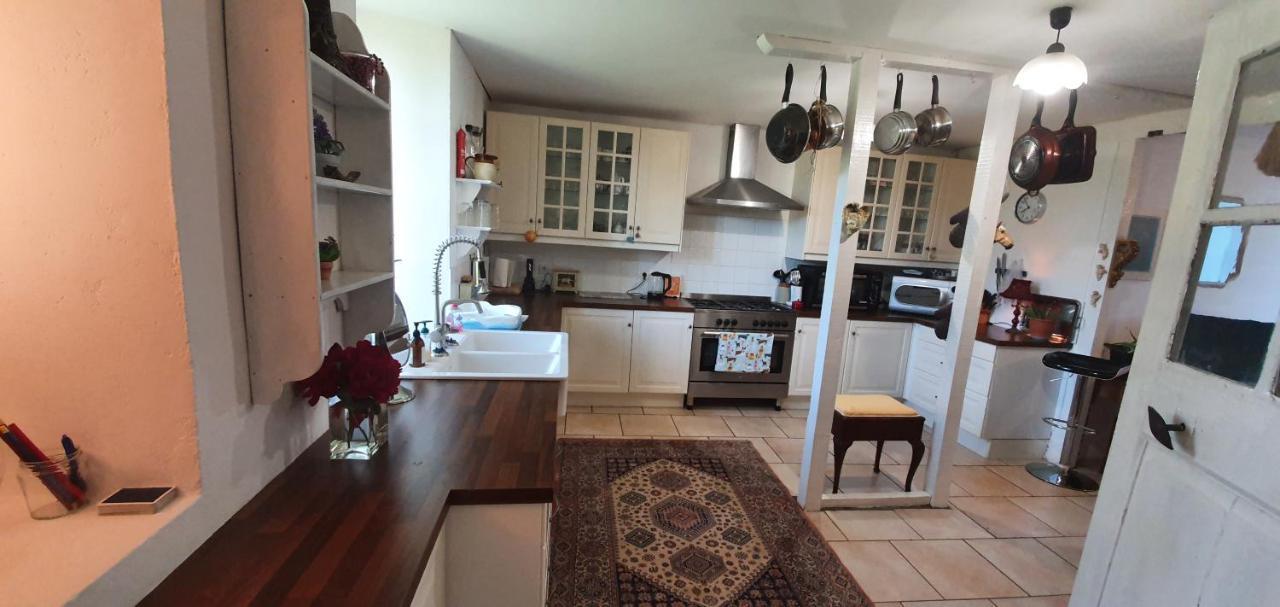 Wisteria House Bed & Breakfast Chanteloup  Екстериор снимка