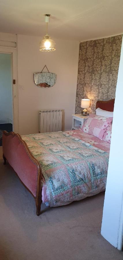Wisteria House Bed & Breakfast Chanteloup  Екстериор снимка