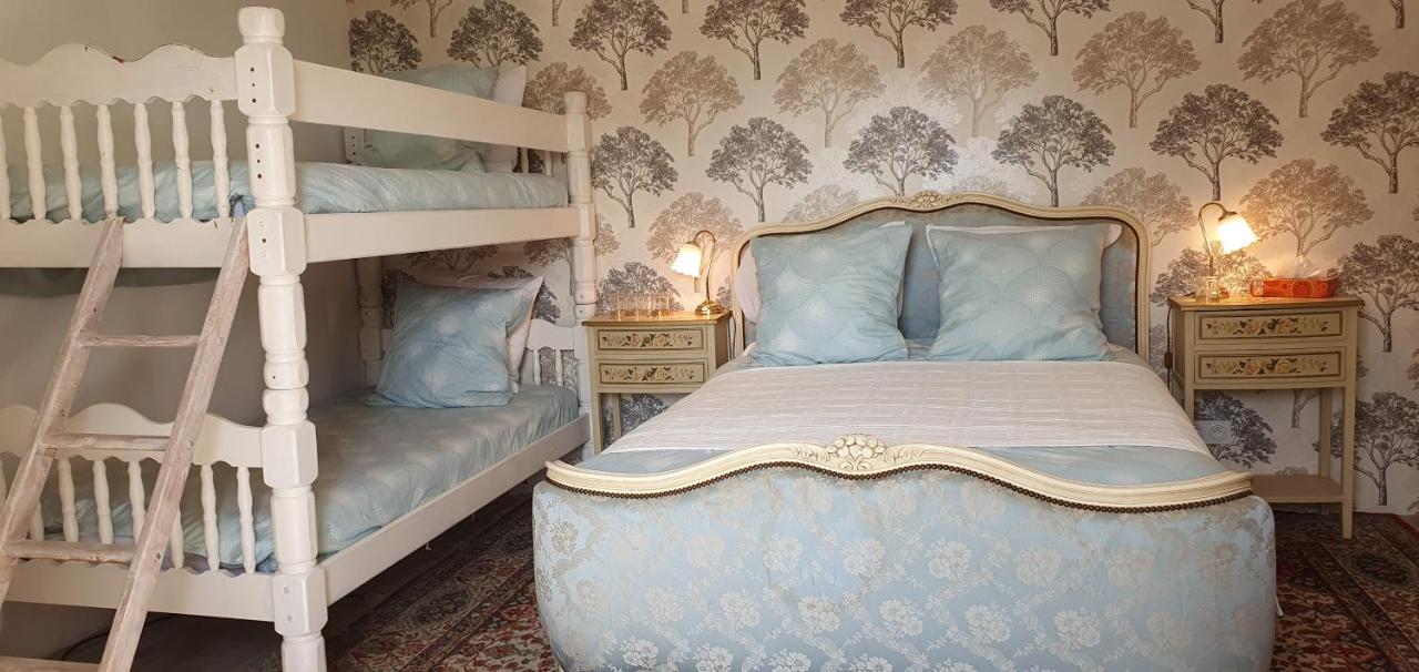 Wisteria House Bed & Breakfast Chanteloup  Екстериор снимка