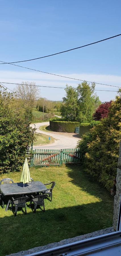 Wisteria House Bed & Breakfast Chanteloup  Екстериор снимка